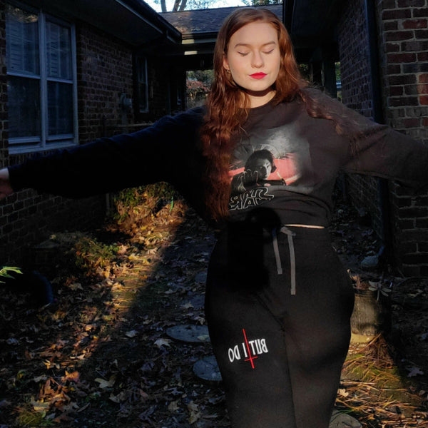 But I Do Kylo Ren Lightsaber The Rise of Skywalker Trailer Movie Quote, Ben Solo rey reylo au Adam Driver fans cosplay, sweatpants joggers, black with drawcord drawstring adjustable tie waist and side pockets. Size inclusive Small-2XL. Kylo Ren Star Wars Sweater cropped over joggers sweatpants t-shirt knot girl with red hair at sunset